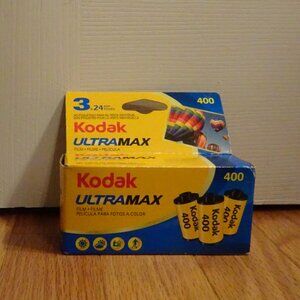 Kodak Ultramax 400 35mm 135/24 Color Film (3-Pack) EXP 02/2014 New in Box